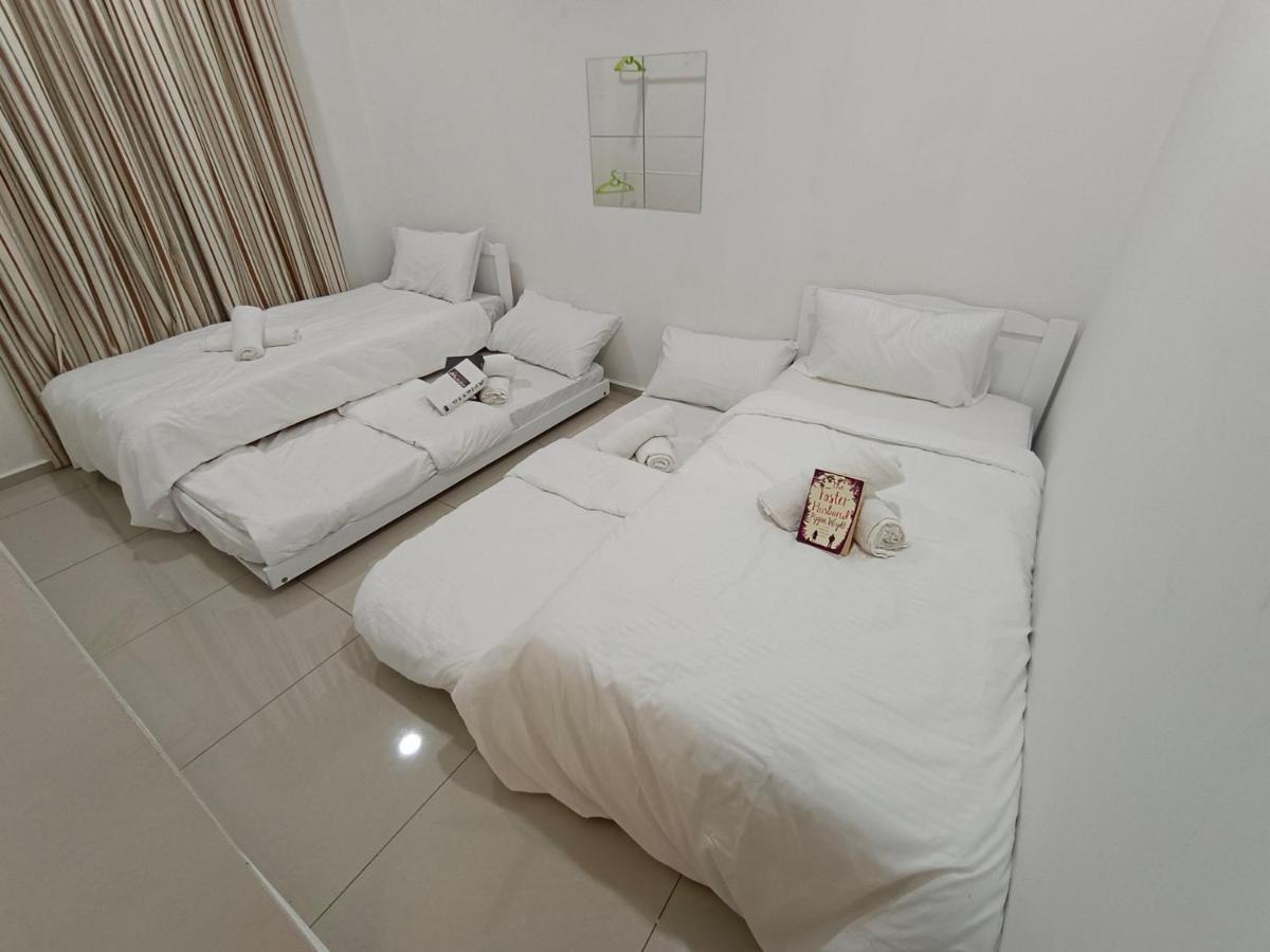 Klia Ehsan Residence Sepang Nilai Greenery 8 Pax Air-Con المظهر الخارجي الصورة