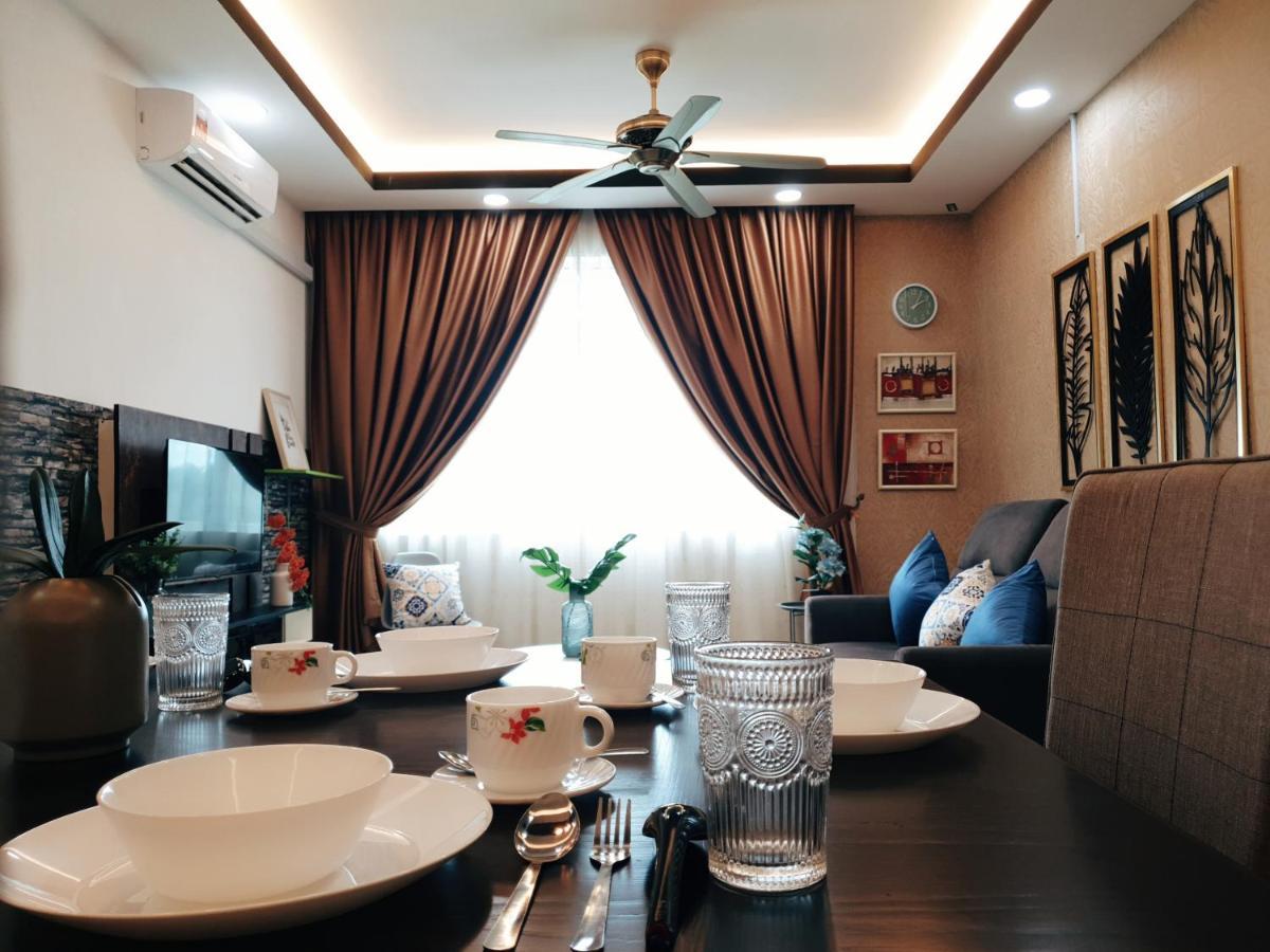 Klia Ehsan Residence Sepang Nilai Greenery 8 Pax Air-Con المظهر الخارجي الصورة