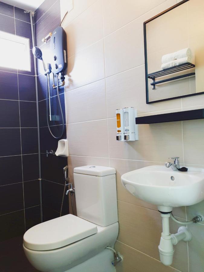 Klia Ehsan Residence Sepang Nilai Greenery 8 Pax Air-Con المظهر الخارجي الصورة